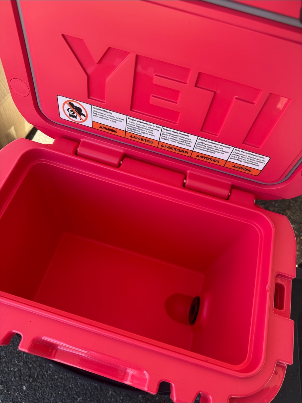 YETI BUNDLE: - Picture 3 of 9